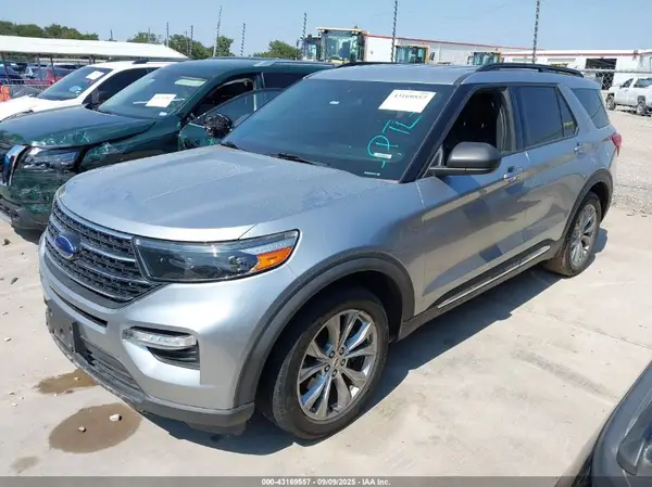 1FMSK7DH2LGA69811 2020 FORD EXPLORER - Image 2