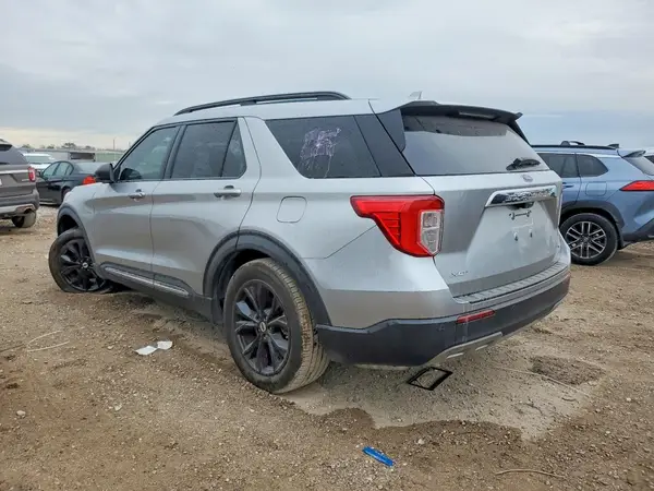 1FMSK7DH2LGB40926 2020 FORD EXPLORER - Image 2