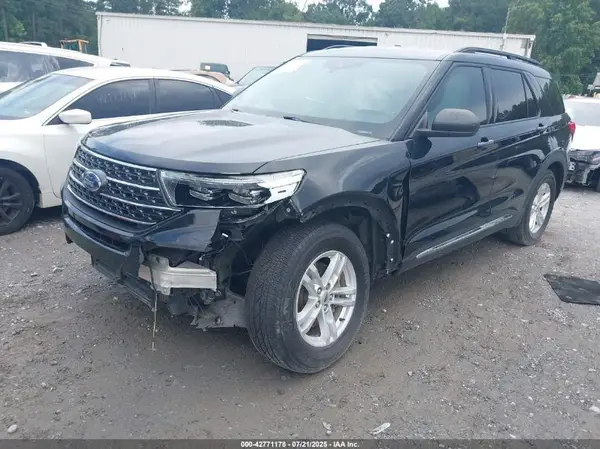 1FMSK7DH2LGB45897 2020 FORD EXPLORER - Image 2