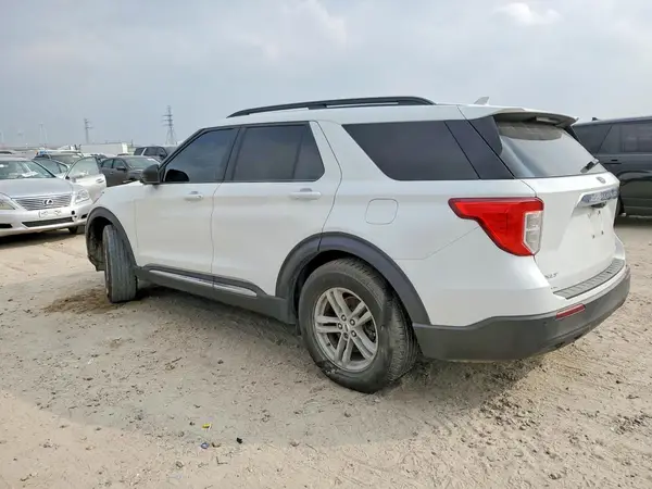1FMSK7DH2LGB92945 2020 FORD EXPLORER - Image 2
