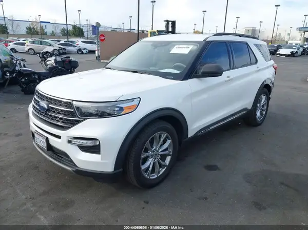 1FMSK7DH2LGC30187 2020 FORD EXPLORER - Image 2