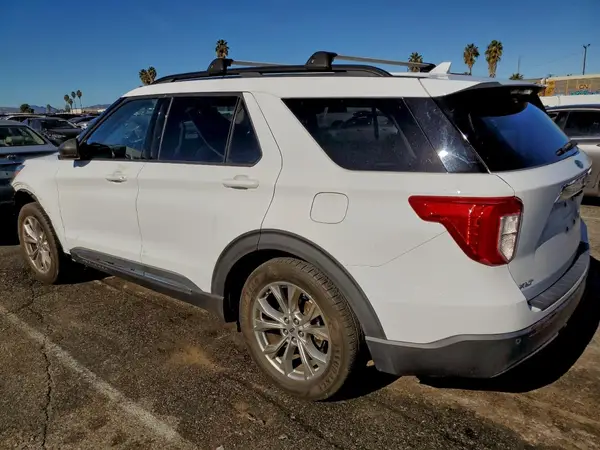 1FMSK7DH2LGC82192 2020 FORD EXPLORER - Image 2