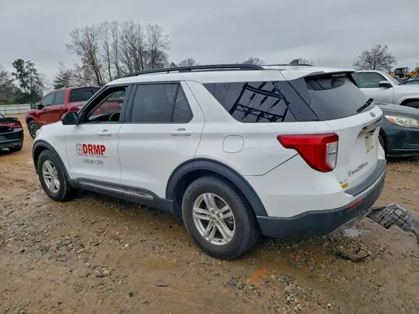 1FMSK7DH2MGA57028 2021 FORD EXPLORER - Image 2