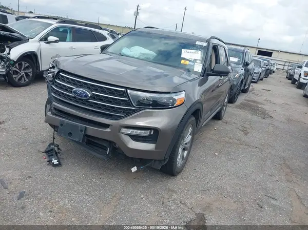 1FMSK7DH2MGA60799 2021 FORD EXPLORER - Image 2