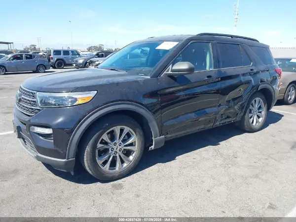 1FMSK7DH2MGA83533 2021 FORD EXPLORER - Image 2