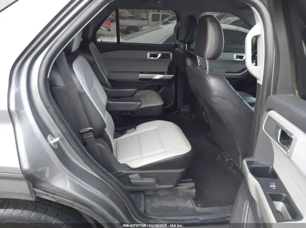 1FMSK7DH2MGB31855 2021 FORD EXPLORER - Image 8