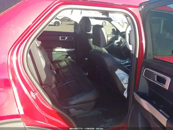 1FMSK7DH2MGB43617 2021 FORD EXPLORER - Image 8