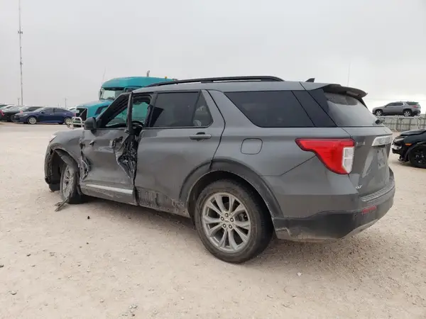 1FMSK7DH2MGC39148 2021 FORD EXPLORER - Image 2