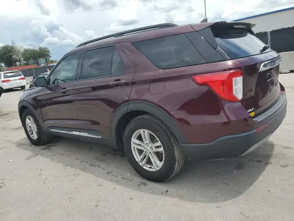1FMSK7DH2NGA14679 2022 FORD EXPLORER - Image 2
