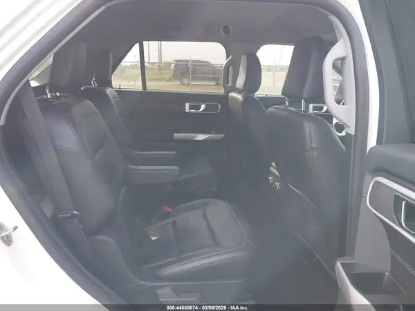 1FMSK7DH2NGA78852 2022 FORD EXPLORER - Image 8