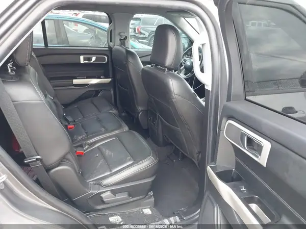 1FMSK7DH2NGA83565 2022 FORD EXPLORER - Image 8