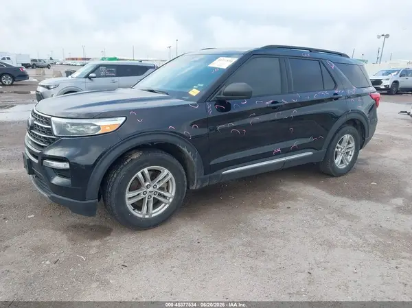 1FMSK7DH2NGB40234 2022 FORD EXPLORER - Image 2