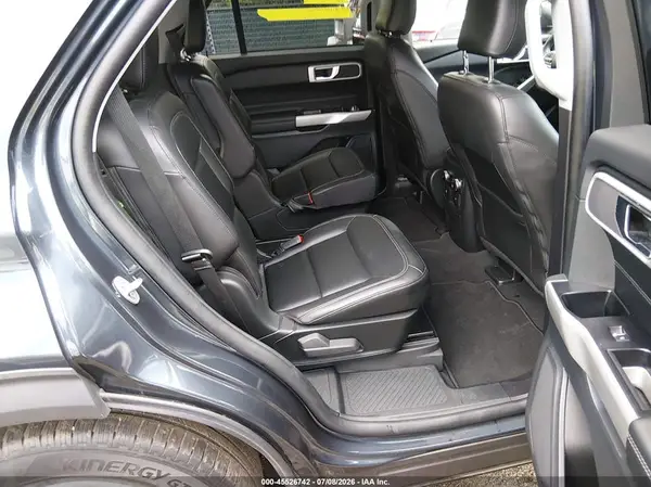 1FMSK7DH2NGB69877 2022 FORD EXPLORER - Image 8