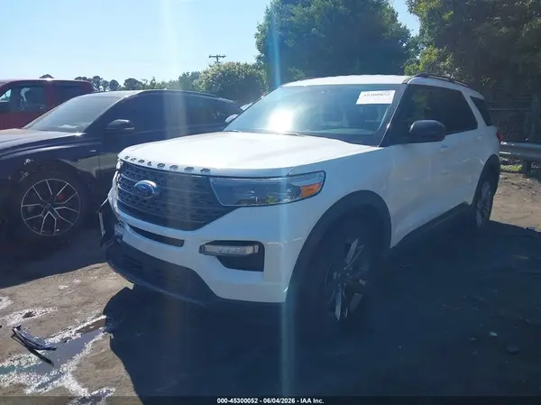1FMSK7DH2NGB94956 2022 FORD EXPLORER - Image 2