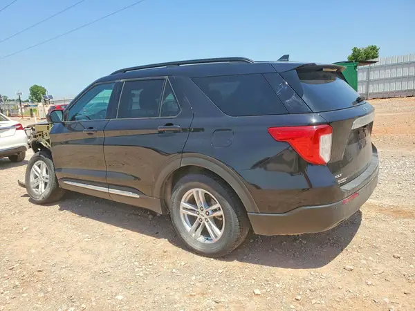 1FMSK7DH2NGC03381 2022 FORD EXPLORER - Image 2