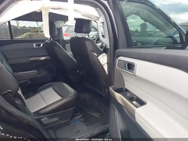 1FMSK7DH2NGC12517 2022 FORD EXPLORER - Image 8