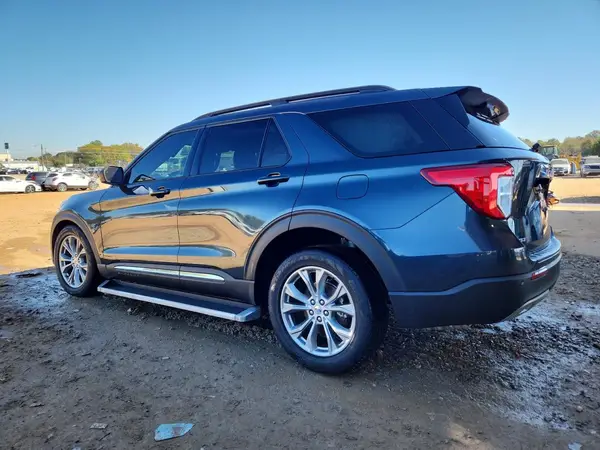 1FMSK7DH2NGC31861 2022 FORD EXPLORER - Image 2