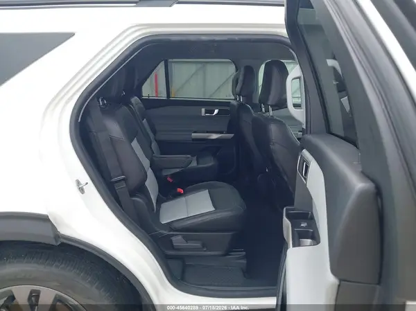 1FMSK7DH2NGC49096 2022 FORD EXPLORER - Image 8