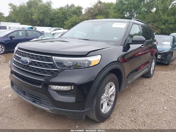 1FMSK7DH2PGA58653 2023 FORD EXPLORER - Image 2