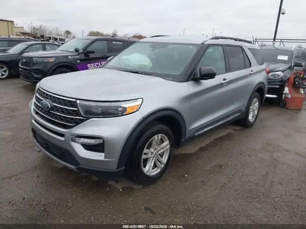 1FMSK7DH2PGA61164 2023 FORD EXPLORER - Image 2