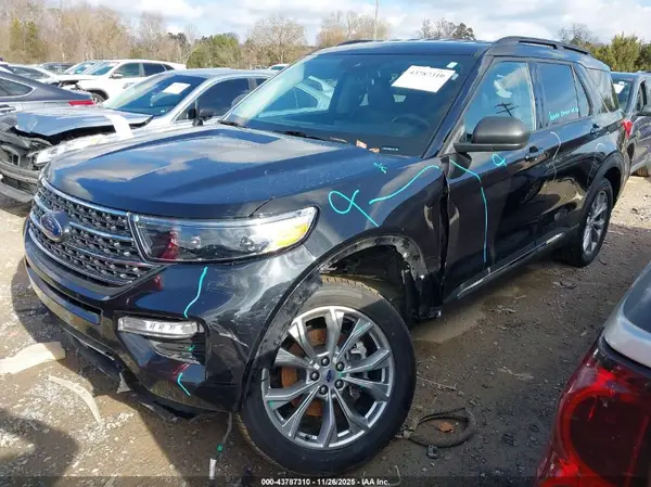 1FMSK7DH2PGA77140 2023 FORD EXPLORER - Image 2