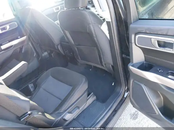 1FMSK7DH2PGA89434 2023 FORD EXPLORER - Image 8