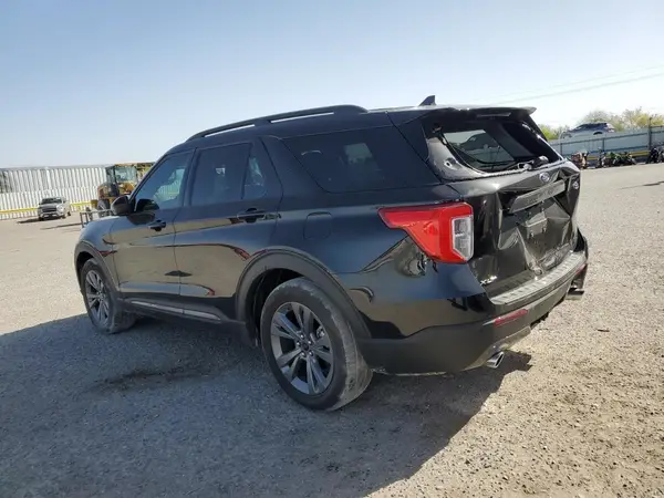 1FMSK7DH2PGB33559 2023 FORD EXPLORER - Image 2