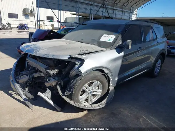 1FMSK7DH2PGB69722 2023 FORD EXPLORER - Image 2