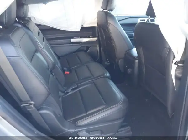 1FMSK7DH2PGB69722 2023 FORD EXPLORER - Image 8