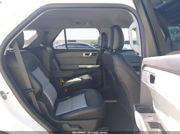 1FMSK7DH2PGB79294 2023 FORD EXPLORER - Image 8