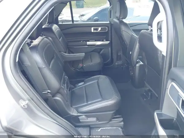 1FMSK7DH2PGB88920 2023 FORD EXPLORER - Image 8