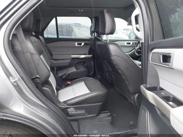 1FMSK7DH2PGB91381 2023 FORD EXPLORER - Image 8