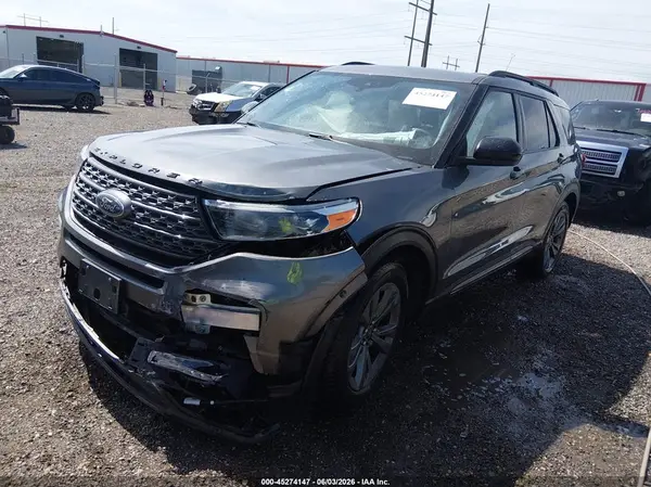 1FMSK7DH2PGC29854 2023 FORD EXPLORER - Image 2