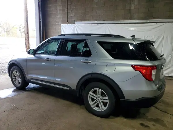 1FMSK7DH2RGA03848 2024 FORD EXPLORER - Image 2