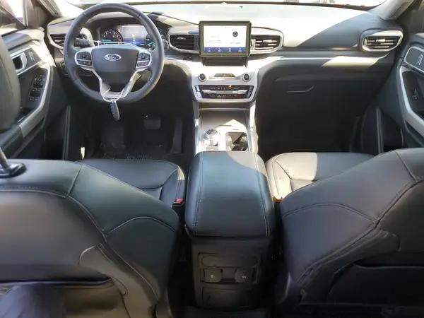1FMSK7DH2RGA18379 2024 FORD EXPLORER - Image 8