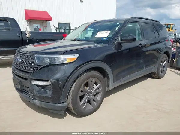 1FMSK7DH2RGA72720 2024 FORD EXPLORER - Image 2