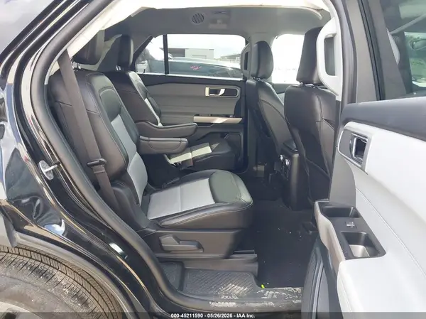 1FMSK7DH2RGA72720 2024 FORD EXPLORER - Image 8