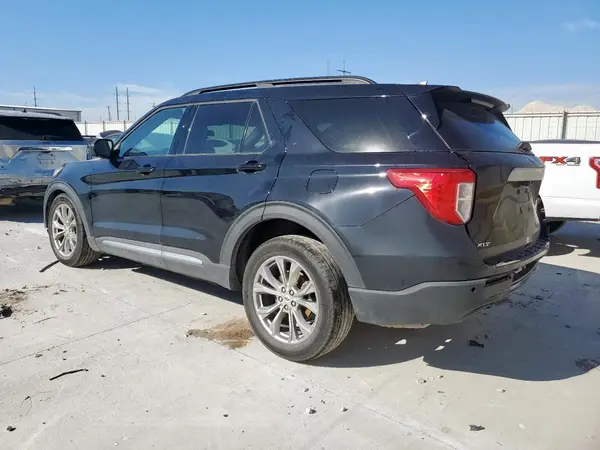 1FMSK7DH2RGA80526 2024 FORD EXPLORER - Image 2