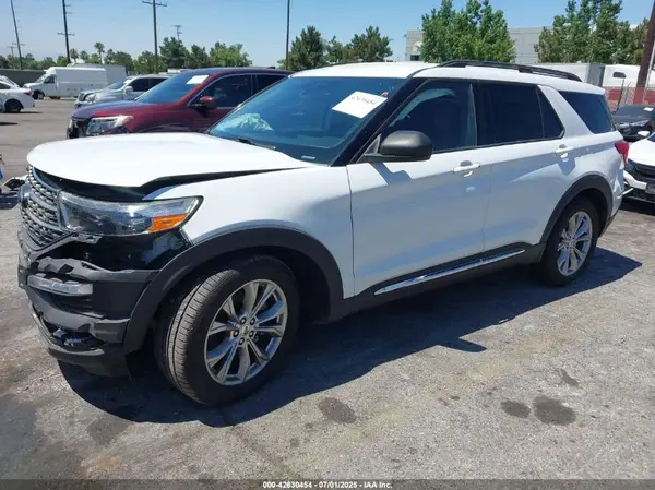 1FMSK7DH3LGA16471 2020 FORD EXPLORER - Image 2