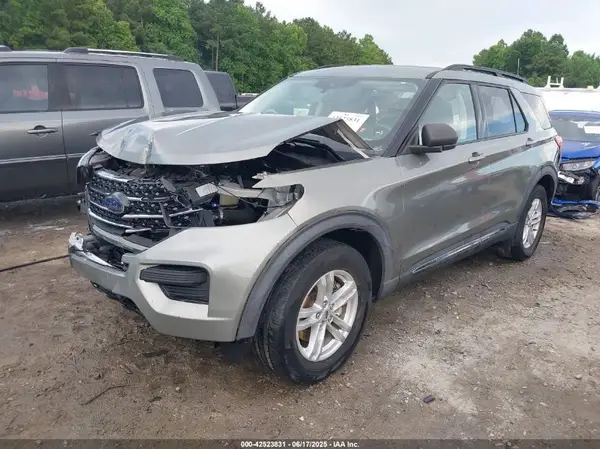 1FMSK7DH3LGB00886 2020 FORD EXPLORER - Image 2