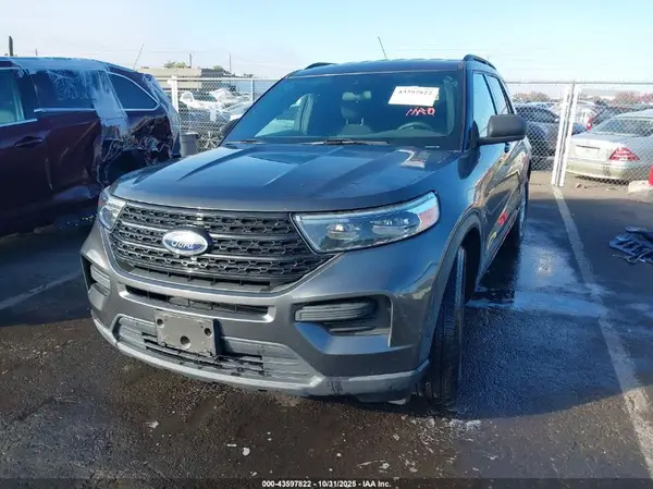 1FMSK7DH3LGB29319 2020 FORD EXPLORER - Image 2