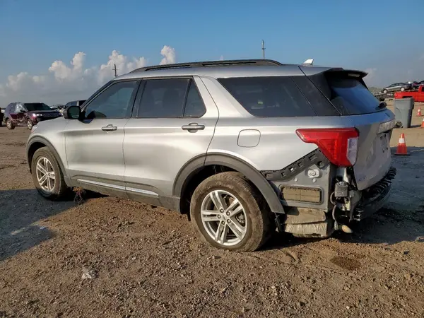 1FMSK7DH3LGC80127 2020 FORD EXPLORER - Image 2