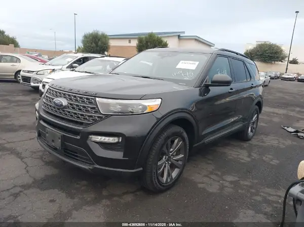 1FMSK7DH3MGA31425 2021 FORD EXPLORER - Image 2