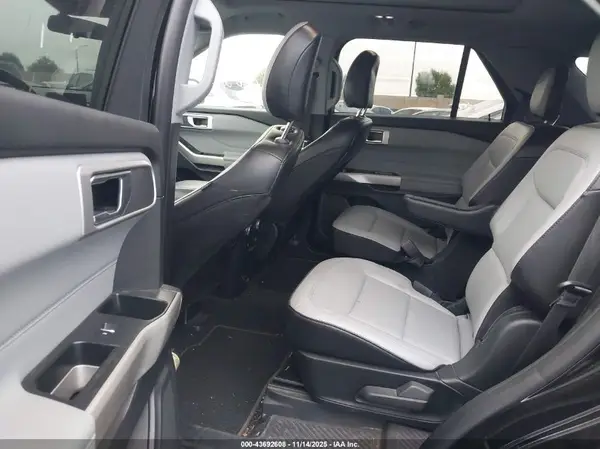 1FMSK7DH3MGA31425 2021 FORD EXPLORER - Image 8