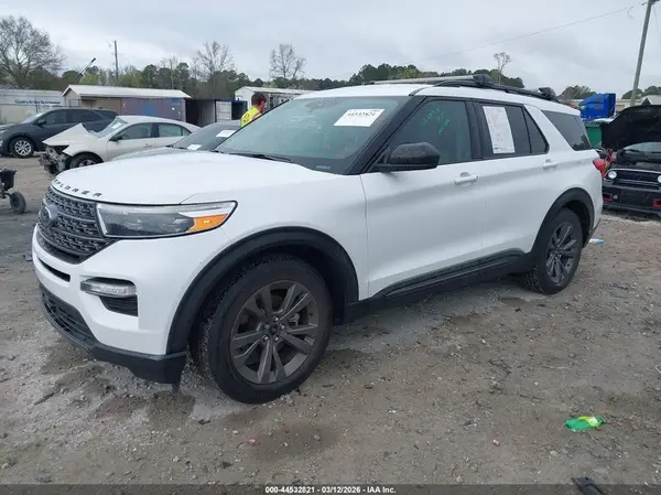 1FMSK7DH3MGA56082 2021 FORD EXPLORER - Image 2