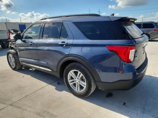 1FMSK7DH3MGA60522 2021 FORD EXPLORER - Image 2
