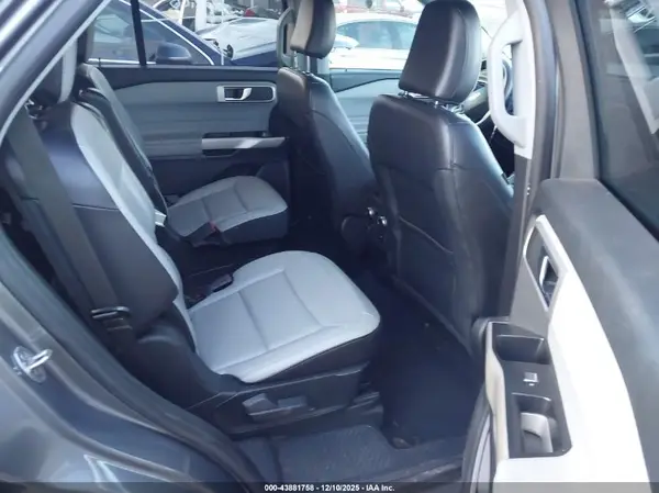 1FMSK7DH3MGA91530 2021 FORD EXPLORER - Image 8