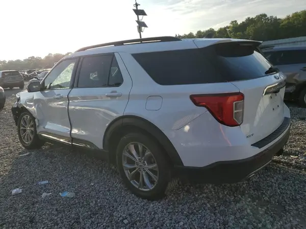 1FMSK7DH3MGA91821 2021 FORD EXPLORER - Image 2