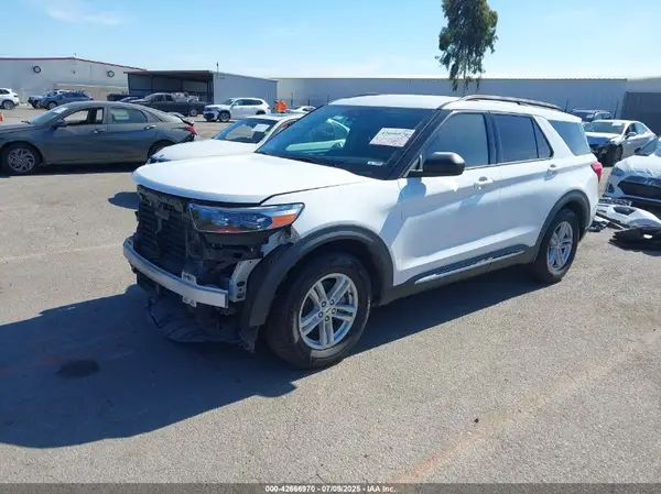 1FMSK7DH3MGB32819 2021 FORD EXPLORER - Image 2