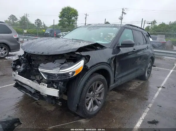 1FMSK7DH3MGB50690 2021 FORD EXPLORER - Image 2